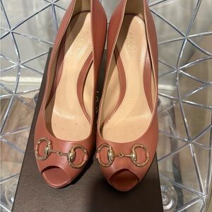 Gucci Dusty Rose Leather Horsebit Peep-Toe Heels